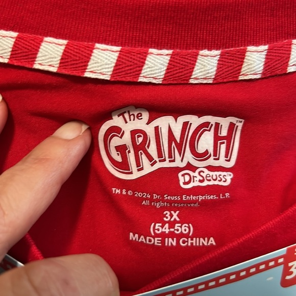 The Grinch Red Men's Pajama Set - Picture 5 of 5